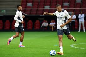 无论其父母 无论其父母